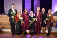 Ilgai Upeniecei – Daugavpils valstspilsētas </br>Goda raksts “Par starptautisko izglītības </br>projektu ieviešanu Daugavpils Valsts </br>ģimnāzijā un latviskās kultūrvides </br>uzturēšanu Daugavpilī” nominācijā </br>“Mūža aicinājums”
