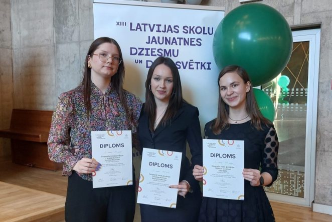 Skatuves runas konkursā 1.pakāpe!