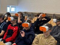 Digitālā nākotne VR vidē: </br>no pieredzes līdz profesijai