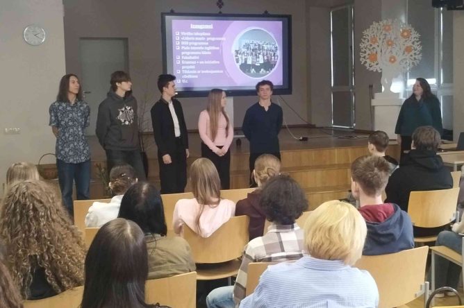 Jauna pieredze un nākotnes izvēles